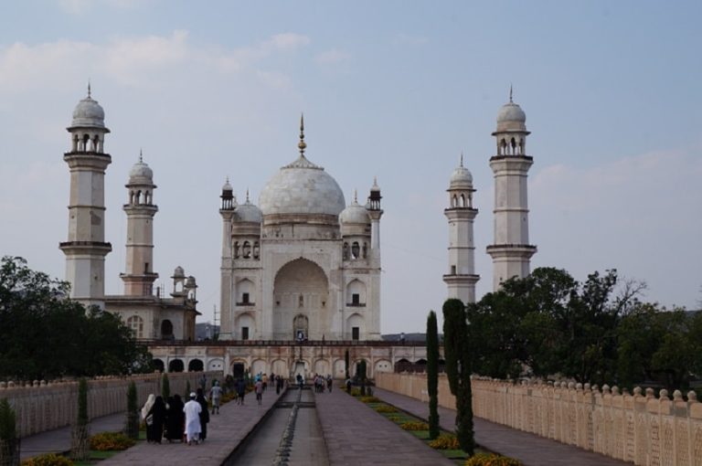 Bibi Ka Maqbara: Discover The Mini Taj Mahal Of Deccan