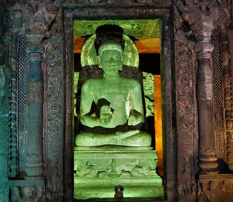 Les grottes d'Ajanta, Ajanta caves